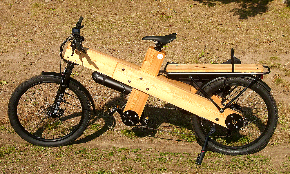  Woodi mit Xiongda Elektro-Heckmotor